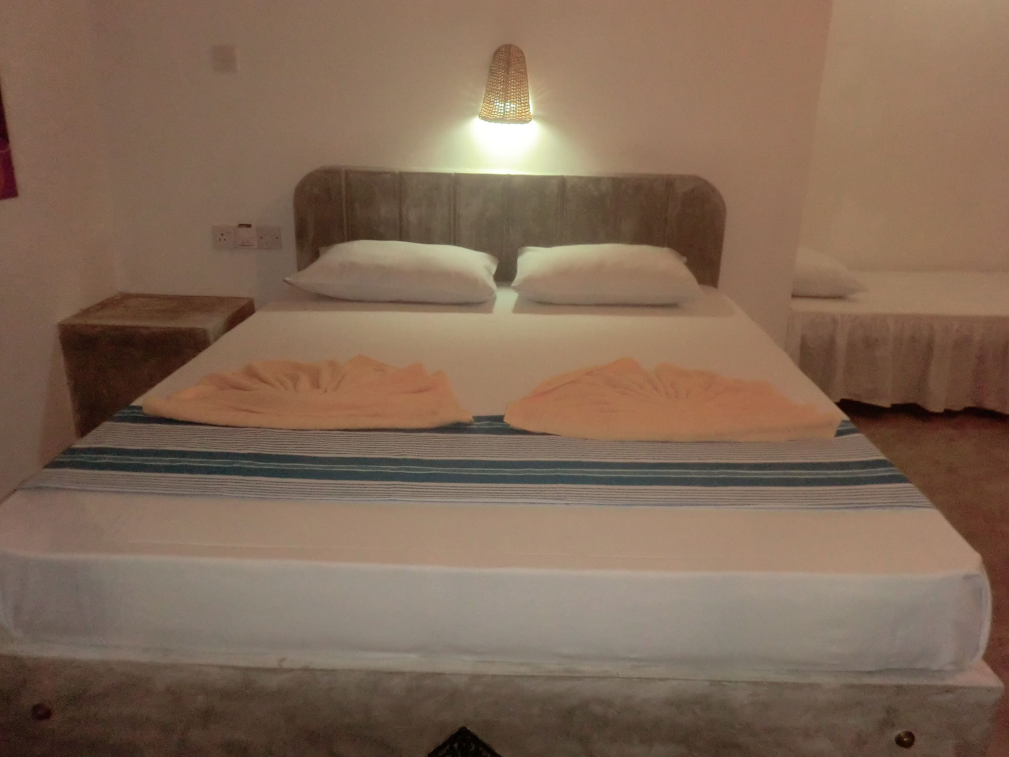 Peacock Wings Guest Hotell Mirissa Eksteriør bilde